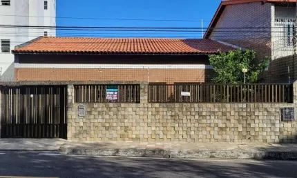 Casa com 4 quartos à venda na Rua Reginaldo Passos Pina, 399, Inácio Barbosa, Aracaju