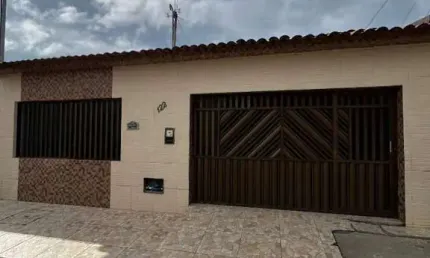 Casa com 3 quartos à venda na Rua A, 100, Eduardo Gomes, São Cristóvão