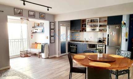 Apartamento à venda, Vila Sônia, São Paulo, SP.  2 dorm, 1 suite, 2 banheiros, 1 vaga