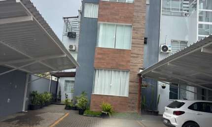 Alugue este apartamento em Itacolomi – Balneário Piçarras!