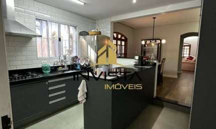 Belíssima Casa Térrea no Jd Estoril- Zona Sul- 3 dorms - Suíte - 260m²