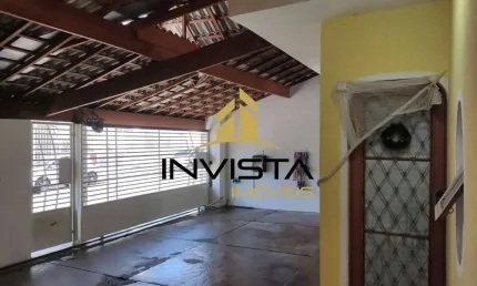 Casa Ampla no Jd América- Terreno 300m²- 3 dorms- 1suíte- Churrasqueira