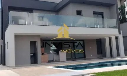 Belíssima Casa no Urbanova - 4 suítes - Piscina - 600m² - Pronta para morar