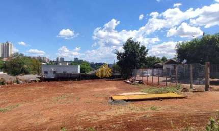 Terreno à venda próximo ao centro, 1209 m² por R$ 800.000 - Jardim América - Foz do Iguaçu/PR