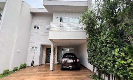 Sobrado com 3 dormitórios à venda, 186 m² por R$ 850.000,00 - Jardim Panorama - Foz do Iguaçu/PR