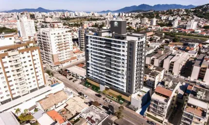 Apto NOVO PRONTO PARA MORAR, 03 Suítes no Floresta - São José SC