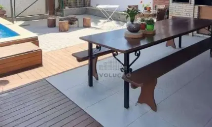 Próximo a Praia Casa com 03 Suite na Cachoeira do Bom Jesus - Florianópolis SC