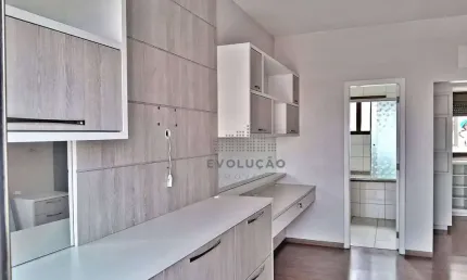 Com moveis planejados  4 dormitórios à venda, 133 m² por R$ 1.200.000 - Estreito - Florianópolis/SC