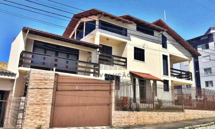 CASA 04 Quartos, 01 Suíte, 04 Vagas - Jardim Atlântico - Santa Catarina