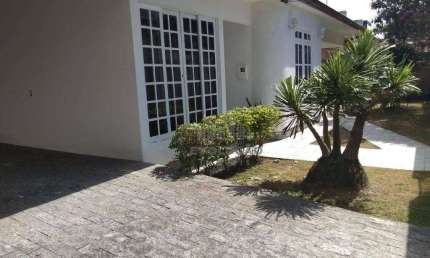 Casa com 3 dormitórios à venda - Centro - Biguaçu/SC