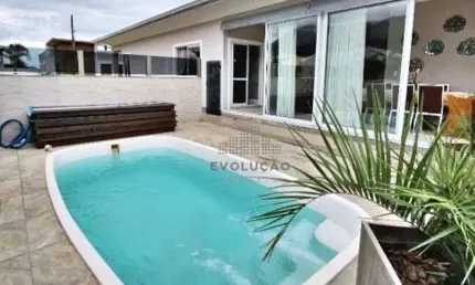 Casa com 3 dormitórios em Condomínio Fechado - Praia de Fora - Palhoça/SC