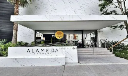 Lindo Apto 02 Dorms Alto Padrão e 02 Vagas - Campinas, São José SC