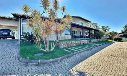 Um Sonho de Residencia, com garagem para MOTOHOME.vativos em Biguaçu SC