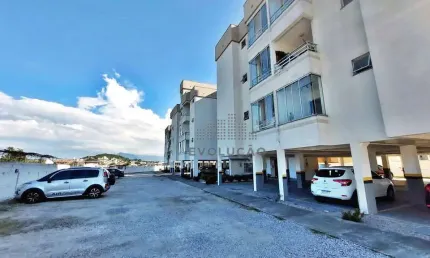 Apartamento com 2 dormitórios à venda, 65 m² por R$ 365.000,00 - Forquilhinha - São José/SC