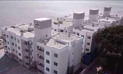 Apartamento 2 dormitórios, 58 m², bem localizado- Balneário - Florianópolis/SC
