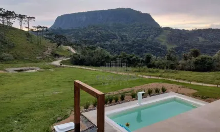 Chacara na Serra com Lagos, Campo de Futebol e Casa Sede com 15.000 m² - Alfredo Wagner/SC