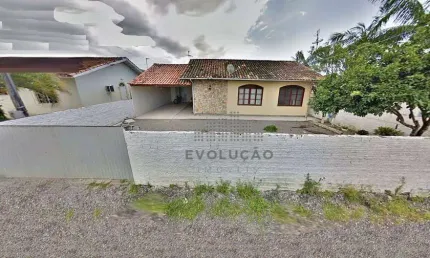 CASA 3 Quartos, 9 Vagas - Guarda do Cubatão - Santa Catarina