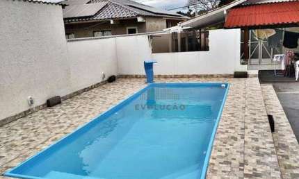 CASA 3 Quartos, 2 Vagas, Piscina - Palmas - Santa Catarina.