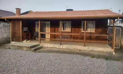 Casa com 3 dormitórios à venda - Maciambú (Ens Brito) - Palhoça/SC