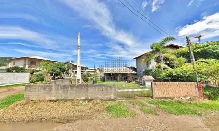 TERRENO 300m², 3 Andares, Escritura - Praia da Pinheira