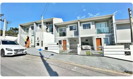 Sobrado com 2 dormitórios à venda, 72 m² por R$ 400.000,00 - Forquilhas - São José/SC