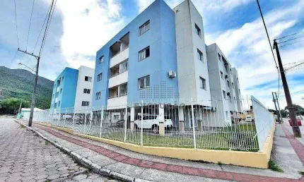 APTO 2 Quartos, Sacada 1 Vaga, Mobiliado - Praia de Fora