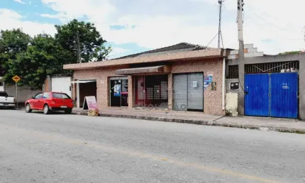 Casa Comercial e Residencial com 4 Dorms - Palhoça/SC