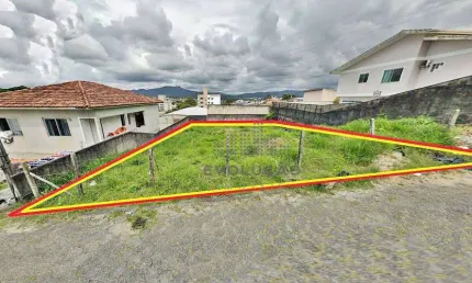 TERRENO 460 m² Escritura, 4 Andares - Flor de Nápolis