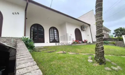Casa com 3 dormitórios à venda, 125 m² - Barreiros - São José/SC