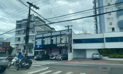 Terreno à venda, 453 m² por R$ 1.200.000,00 - Balneário - Florianópolis/SC