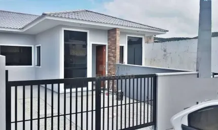Casa com 2 quartos à venda na Rua Caio Junqueira, Bela Vista, Palhoça