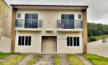 Sobrado 2 quartos, 1 sacada, 2 vagas - jardim botânico