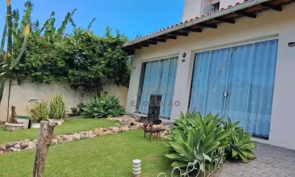 Casa com 5 dormitórios à venda, 335 m² por R$ 2.219.000,00 - Coqueiros - Florianópolis/SC