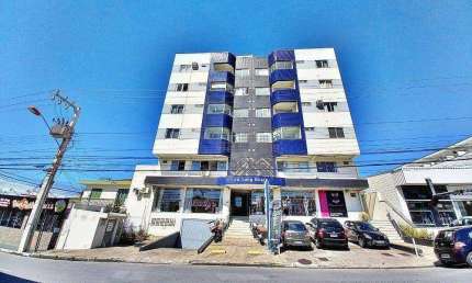 Sala comercial com 2 salas para alugar na Rua Luiz Fagundes, Praia Comprida, São José
