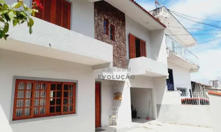 Casa com 4 quartos à venda na Rua Capitão Pedro Leite, Barreiros, São José