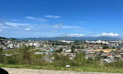 Terreno em condomínio fechado à venda na Rua Getúlio Vargas, Jardim Janaina, Biguaçu