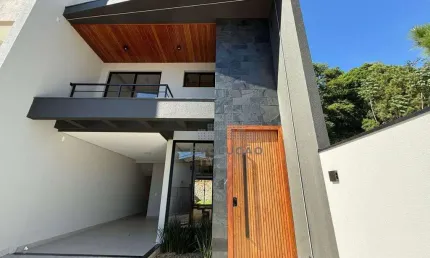 Sobrado com 3 dormitórios à venda, 153 m² por R$ 940.000,00 - Ipiranga - São José/SC