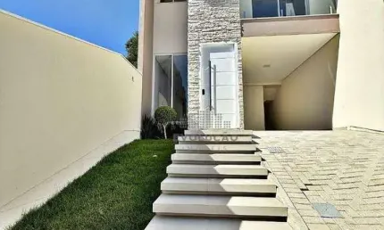 Sobrado com 3 dormitórios à venda, 150 m² por R$ 890.000,00 - Ipiranga - São José/SC