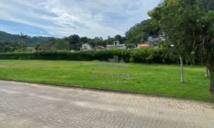 Terreno de 660 m² em Condominio Fechado, Canasvieiras - Florianópolis SC