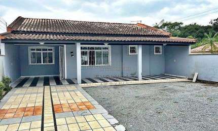 Casa com 3 quartos à venda na Rua Vereador Rogério da Silva, Alto Aririu, Palhoça