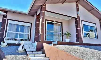 CASA 3 Quartos, 3 Vagas, Piscina - Santo Amaro do Imperatriz