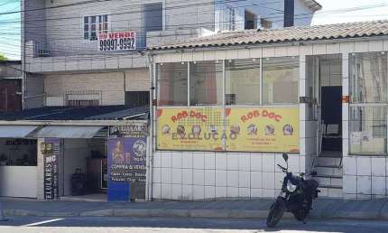 Casa com 9 Kitinetes e 04 Salas Comerciais (todas alugadas) - Capoeiras - Florianópolis/SC