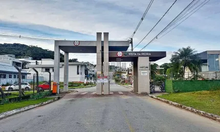 Terreno em condomínio fechado à venda na Rodovia SC-281, Sertão do Maruim, São José
