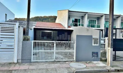 Casa com 2 quartos à venda na Rua Ipê Amarelo, Potecas, São José