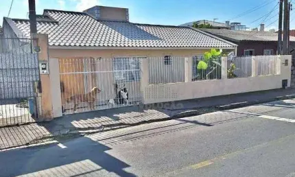 Casa com 3 quartos à venda na Rua Joana D'Arc, Ipiranga, São José