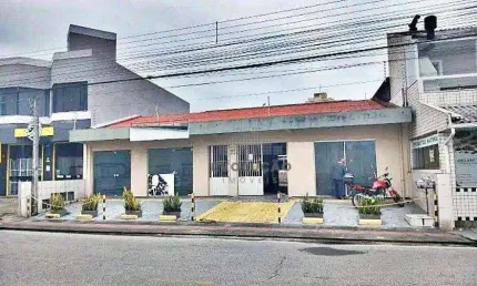 Prédio à venda na Rua Gentil Sandin, Praia Comprida, São José
