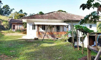 Sítio - 3 quartos, 1 suíte, 3 vagas - 3600m² - sorocaba