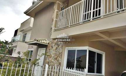 Casa com 3 quartos à venda na Rua Arco-Íris, Carianos, Florianópolis