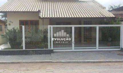 Casa 4 Dormitórios, 1 Suíte, Vagas, Biguaçu, Florianópolis/SC.