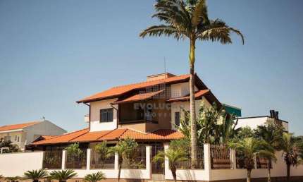 Casa 3 Dormitórios, 2 vagas de Garagem,  Praia da Pinheira, Palhoça sc
